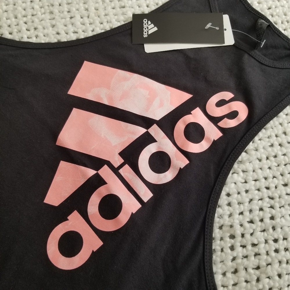 NWT🌟 Adidas pink rose tank top (XS)